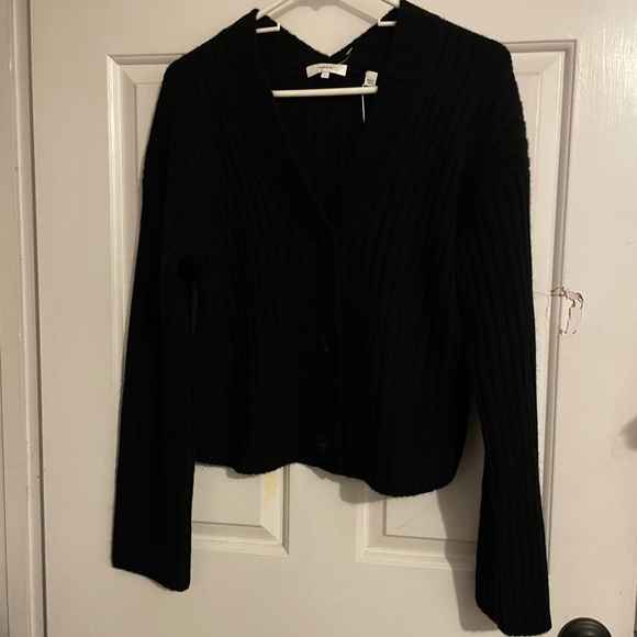 Vince cardigan